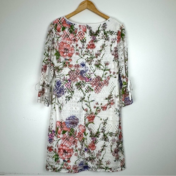 R&K White Floral Eyelet Dress Size 6 Flounce Ruffle Sleeve Cottagecore Coquette - Picture 2 of 13